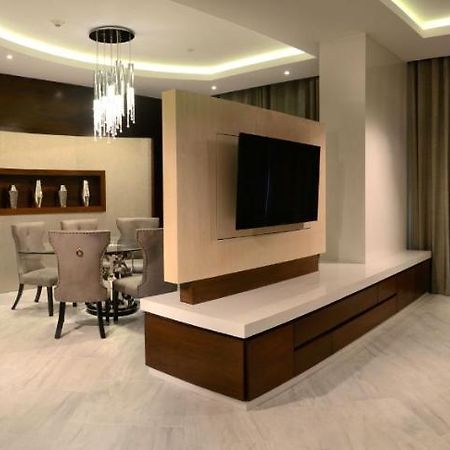 Hs Hotsson Hotel Irapuato Kültér fotó