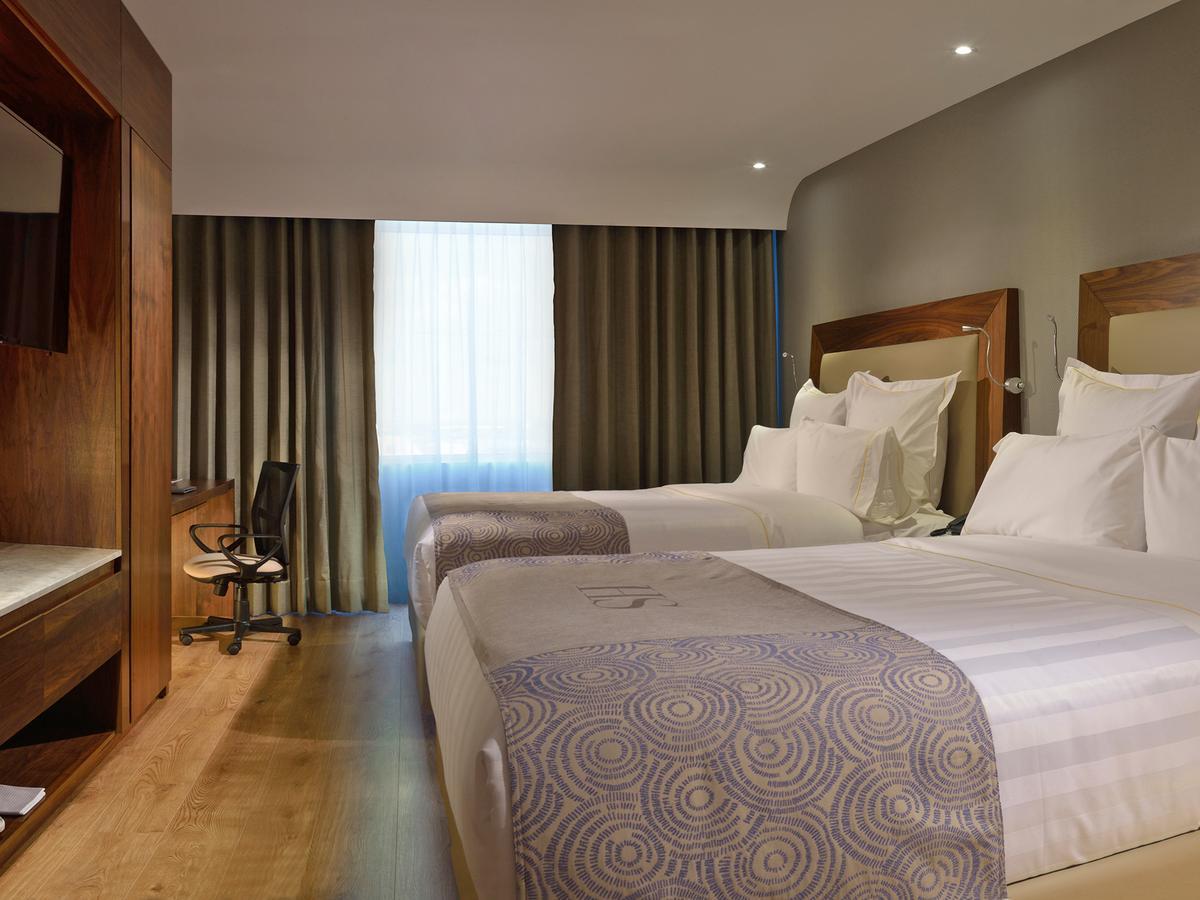 Hs Hotsson Hotel Irapuato Kültér fotó